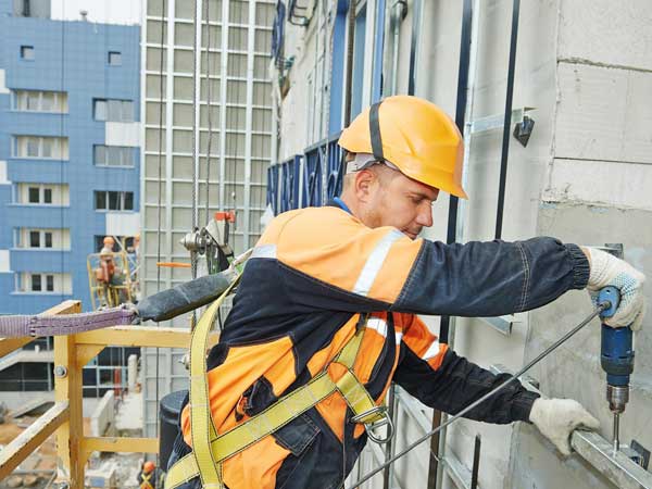 Safety Webbing for High-altitude Operation